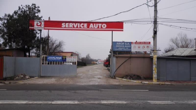 SC LOWE AUTO GRUP SRL