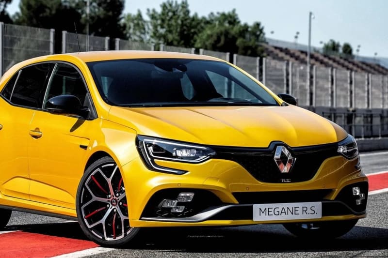 2018-renault-megane-rs-trophy.webp