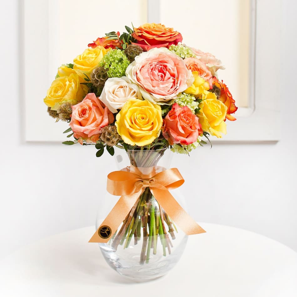 Beautiful Rose Bouquet: Order Flowers Online | Interflora India