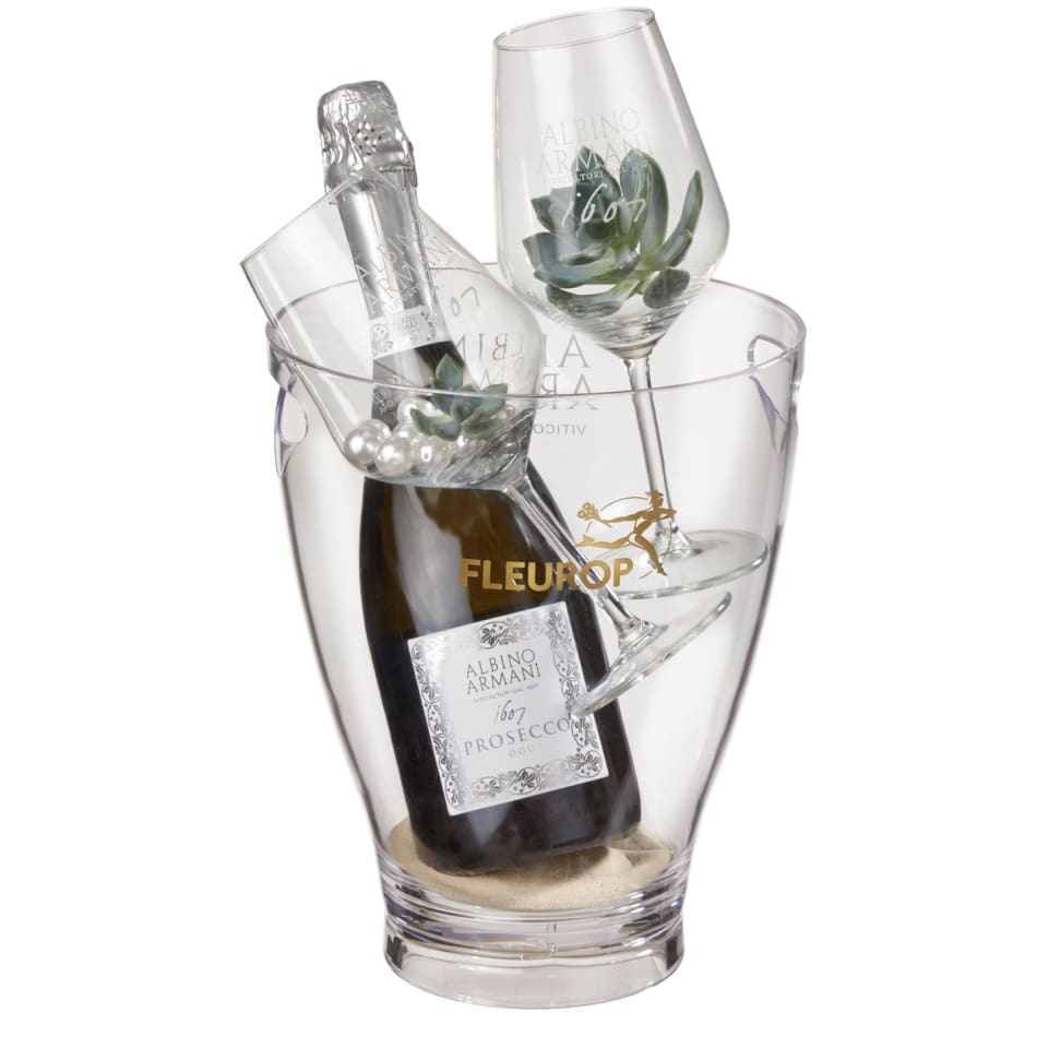 Stylish: Prosecco Albino Armani DOC 75 cl incl. ice bucket and two  