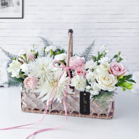 Flowers For Him Online - Luxury Flowers For Boyfriend, Husband, Father |  Interflora