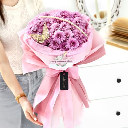 Buy French Style Rose Arrangement-mother's Day Roses Online in India 