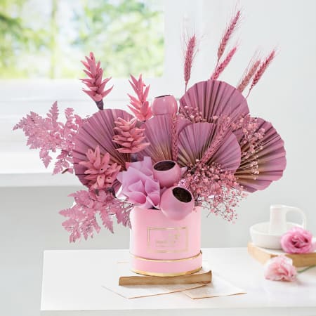 Dried Pink Flowers, Floral Bunches & Bouquets