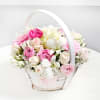 Basket arrangement in light colours Online