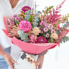 Grand Winter Trending Bouquet Online