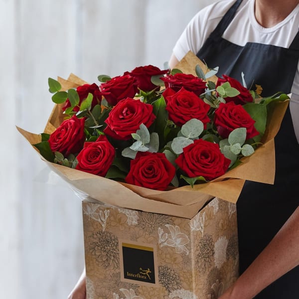 12 Red Rose Hand-Tied