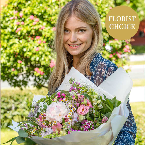 Bouquet of seasonal cut flowers