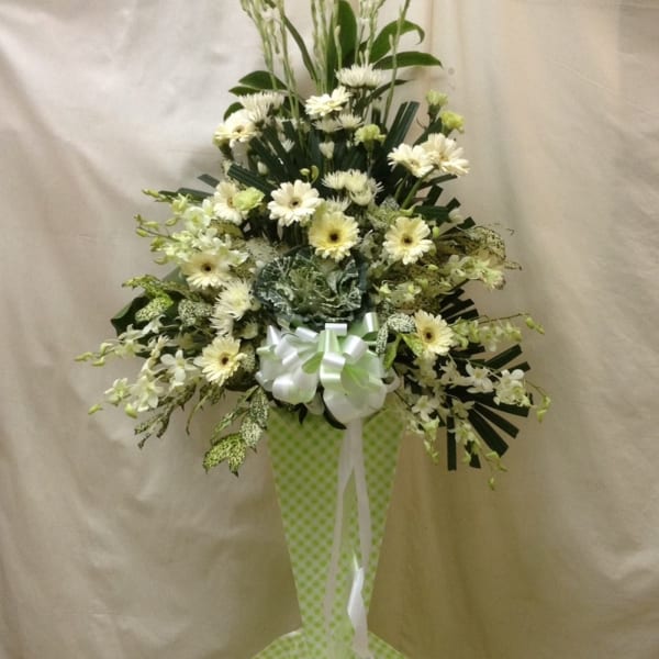 Funeral: Order Flowers Online | Interflora India