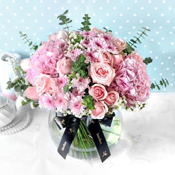 Pink Extravaganza Flower Arrangement Order Birthday Flowers Online