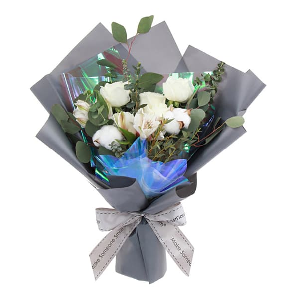 Snowy Alps - Hand Bouquet