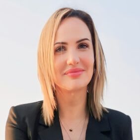 portrait of Edith Khalife