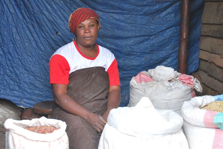 Cross-border woman trader in DRC