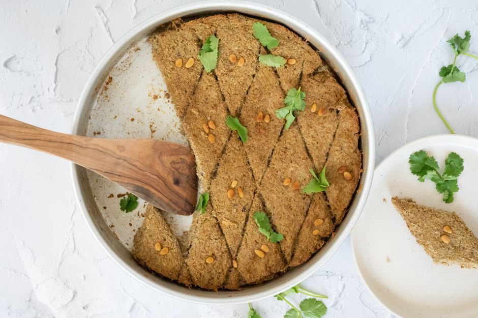 Quibe de forno com salada