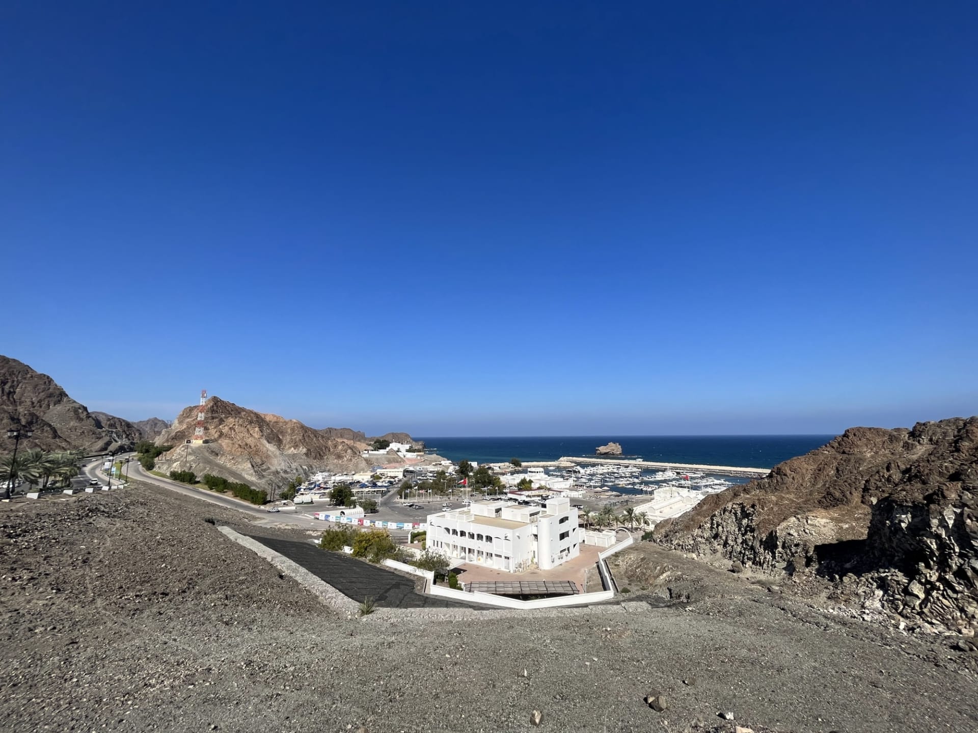 Driving Around Oman, Where The Sand Dunes Meet The Sea