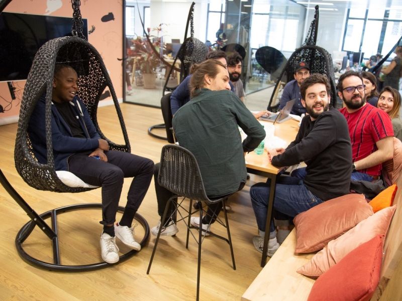 prod-airsaas/yeowhppb1j6cdslnhnbd