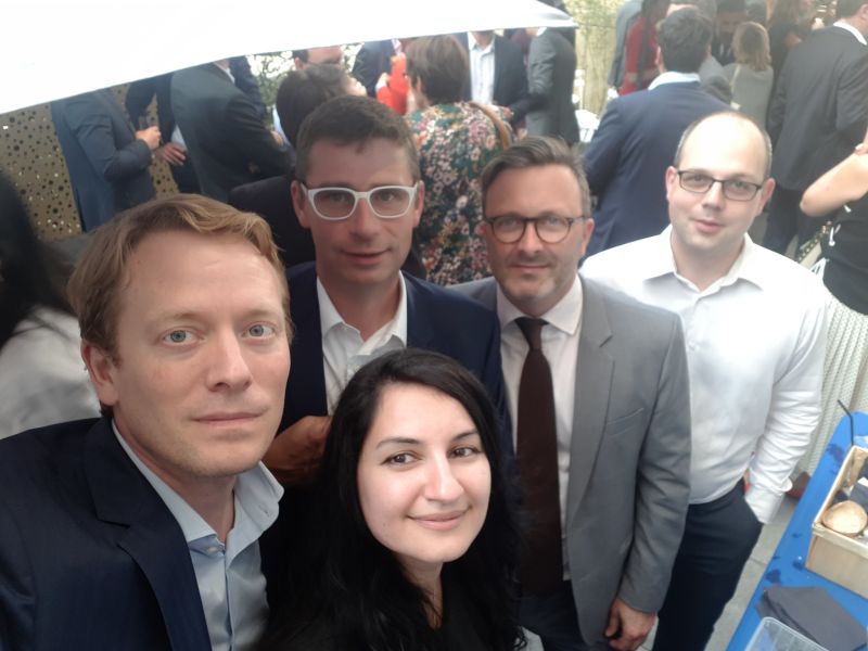 prod-airsaas/zmlyum9cjrzktppn7noh