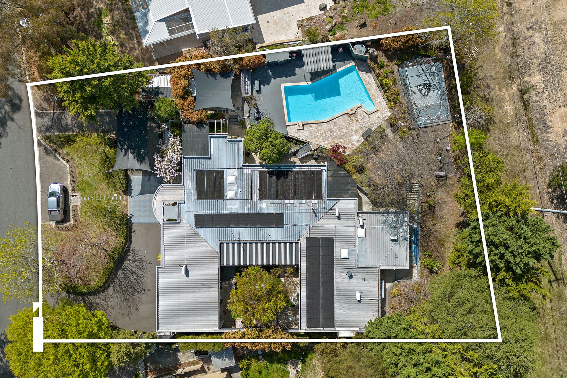 Photo of 77 Hawkesbury Crescent, Farrer, 2607