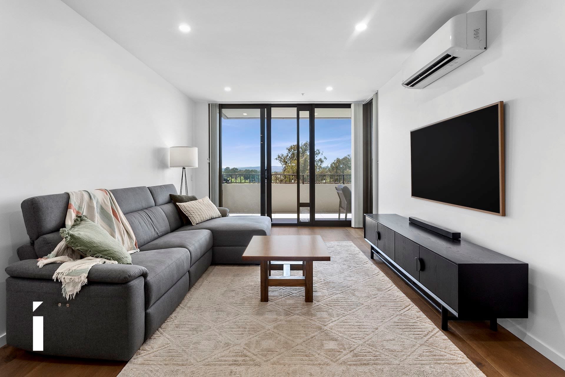 Photo of 417/82 Wentworth Avenue, Kingston, 2604