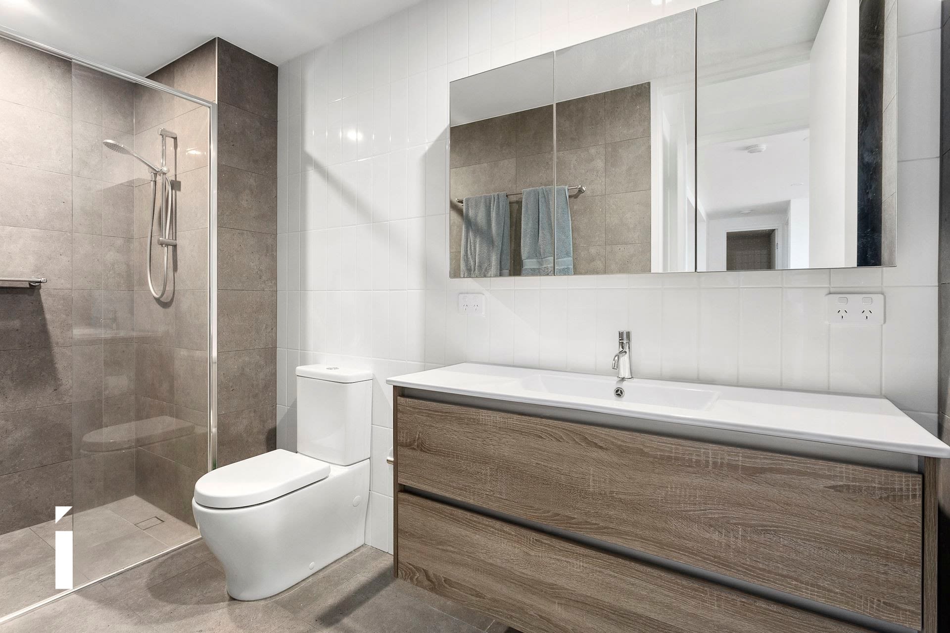 Photo of 417/82 Wentworth Avenue, Kingston, 2604