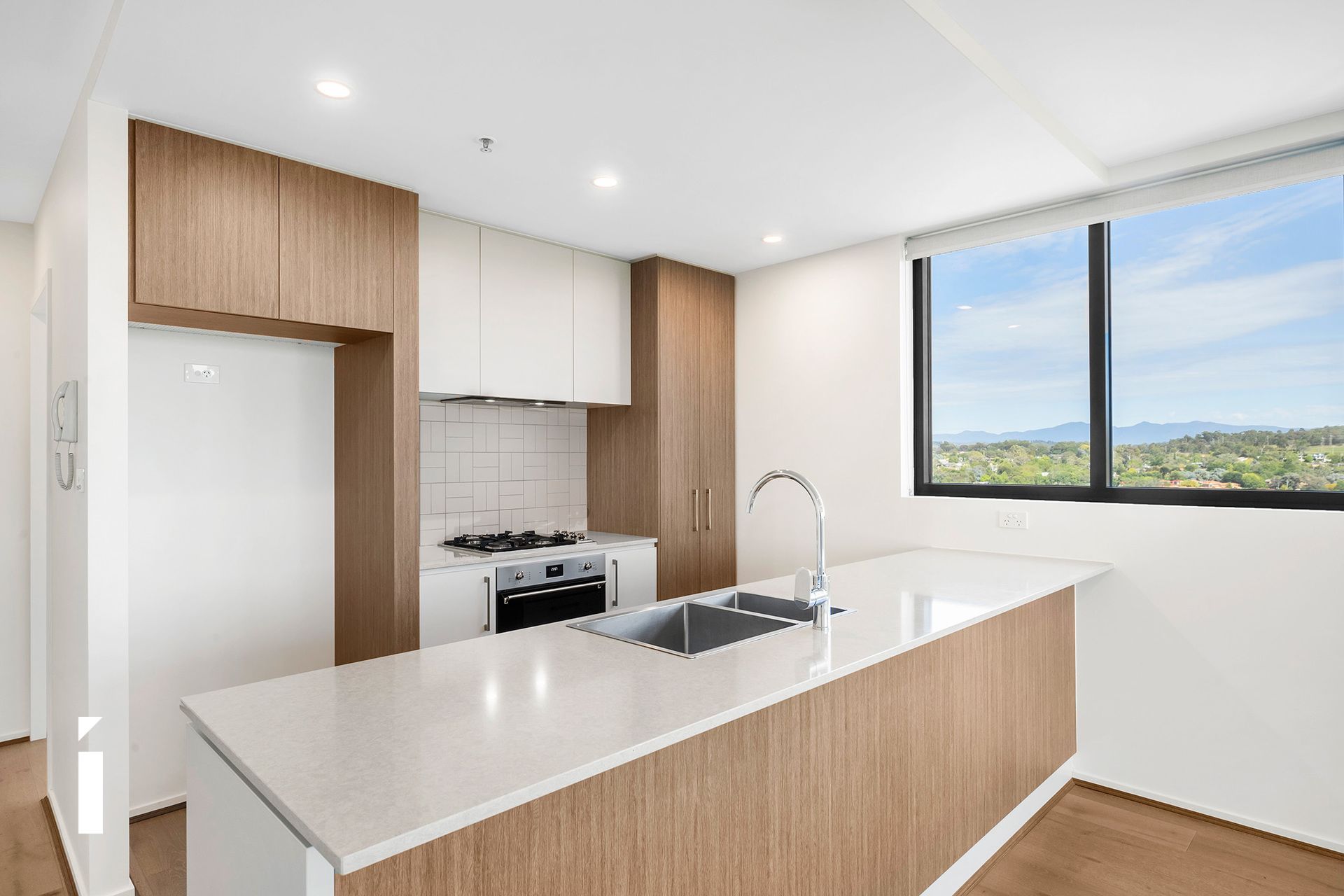 Photo of 151/11 Irving Street, Phillip, 2606