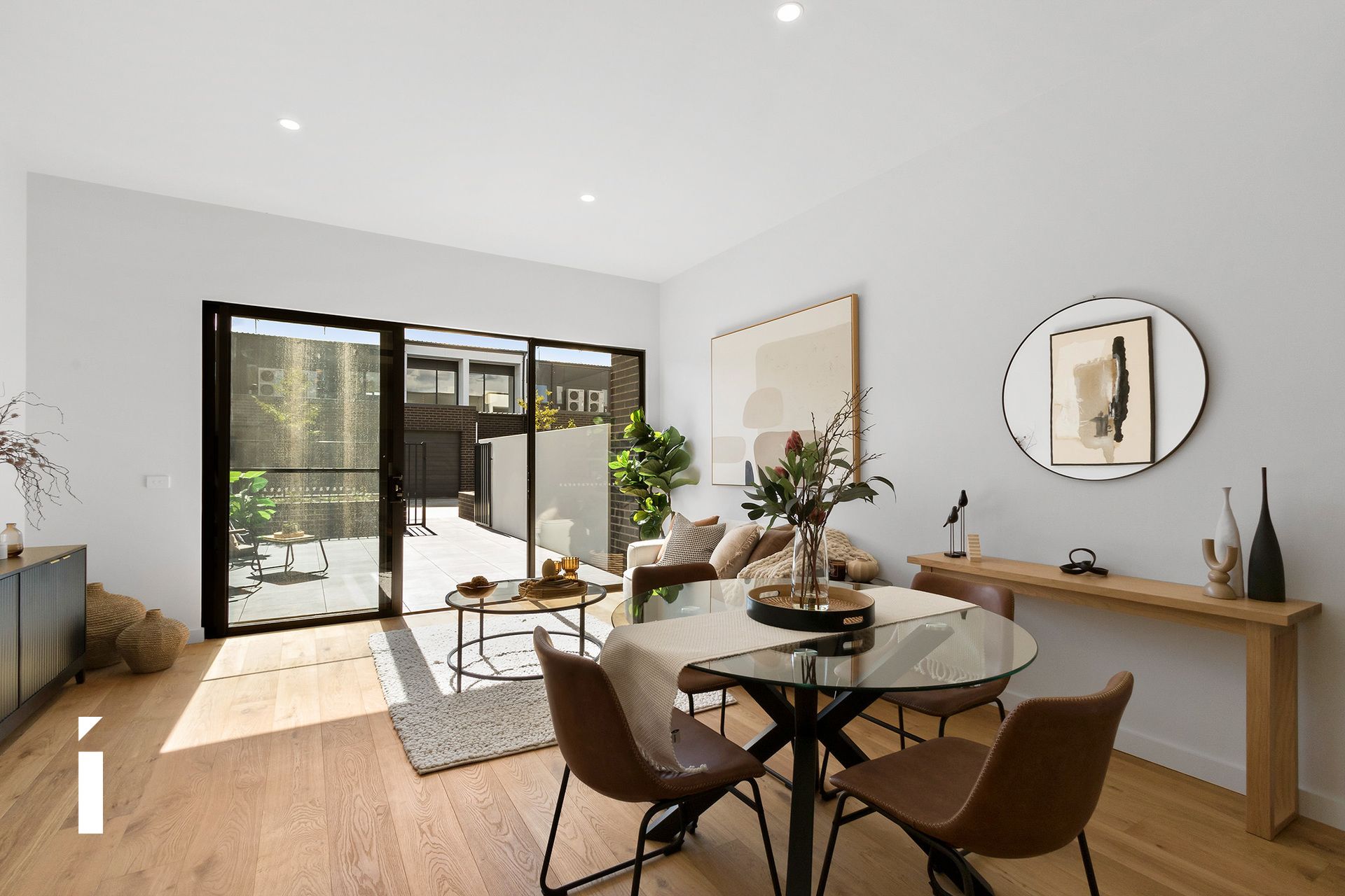 Photo of 32/10-20 Leahy Close, Narrabundah, 2604