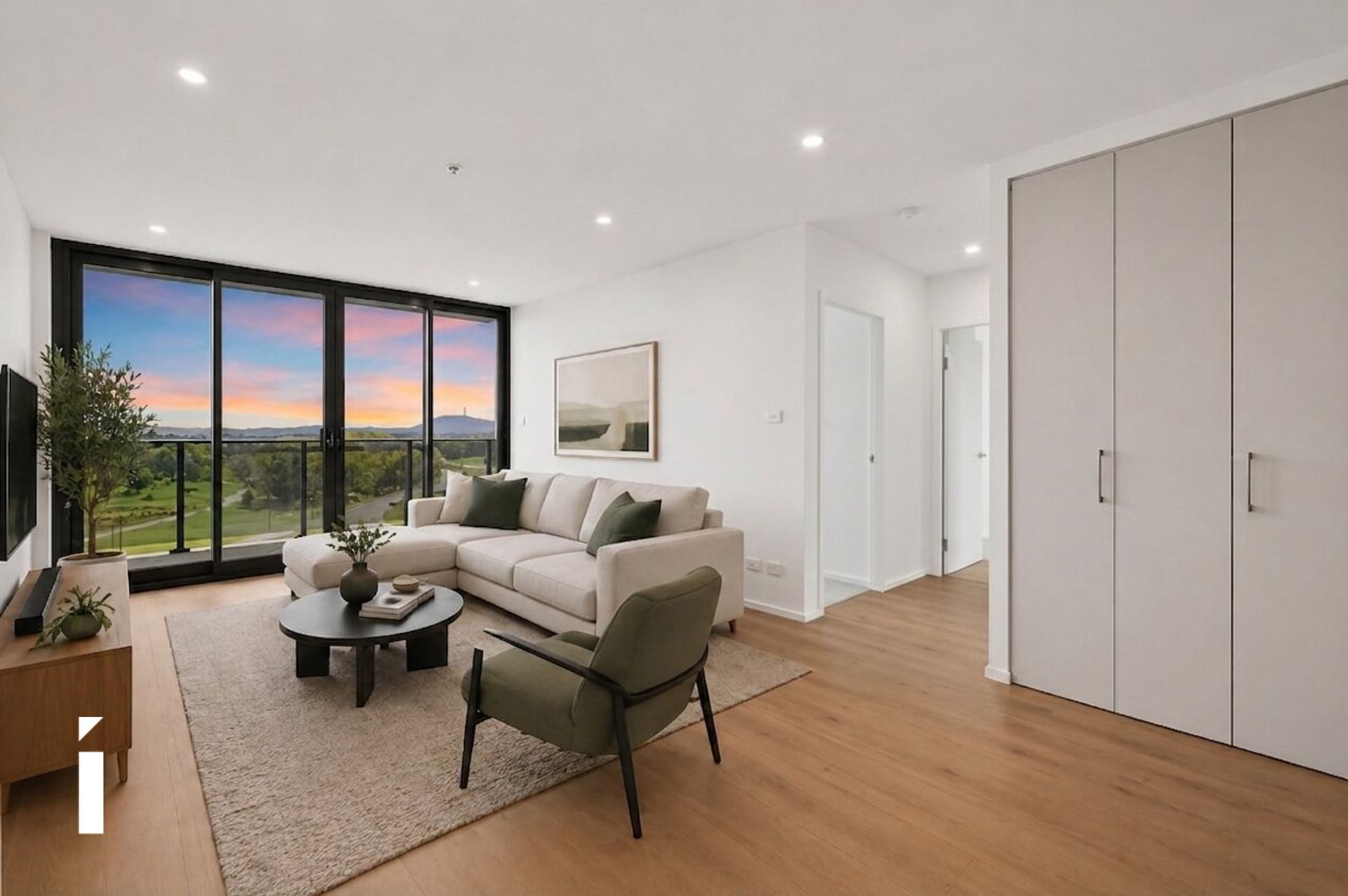 Photo of 68/11 Irving Street, Phillip, 2606