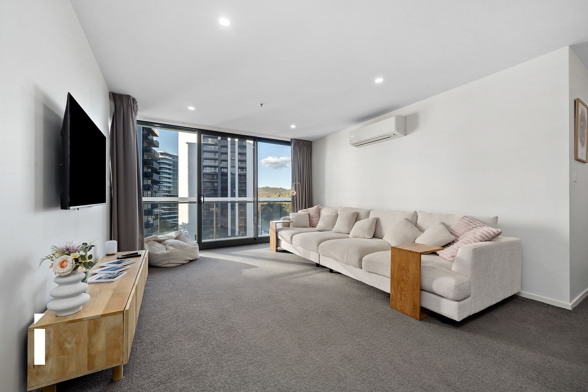 Photo of 68/7 Irving Street, Phillip, 2606