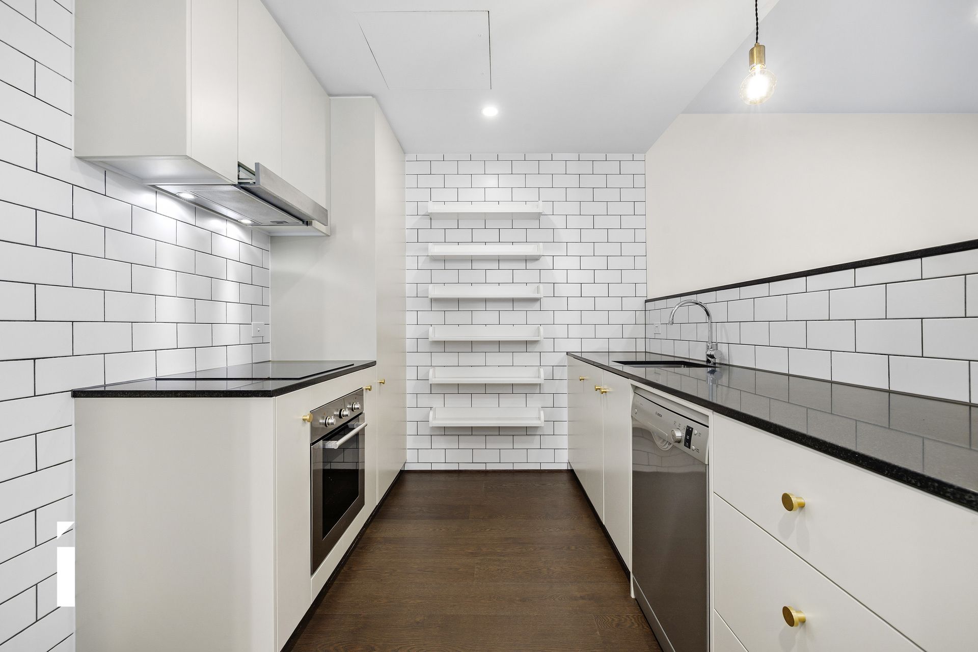 Photo of 229/85 Eyre Street, Kingston, 2604