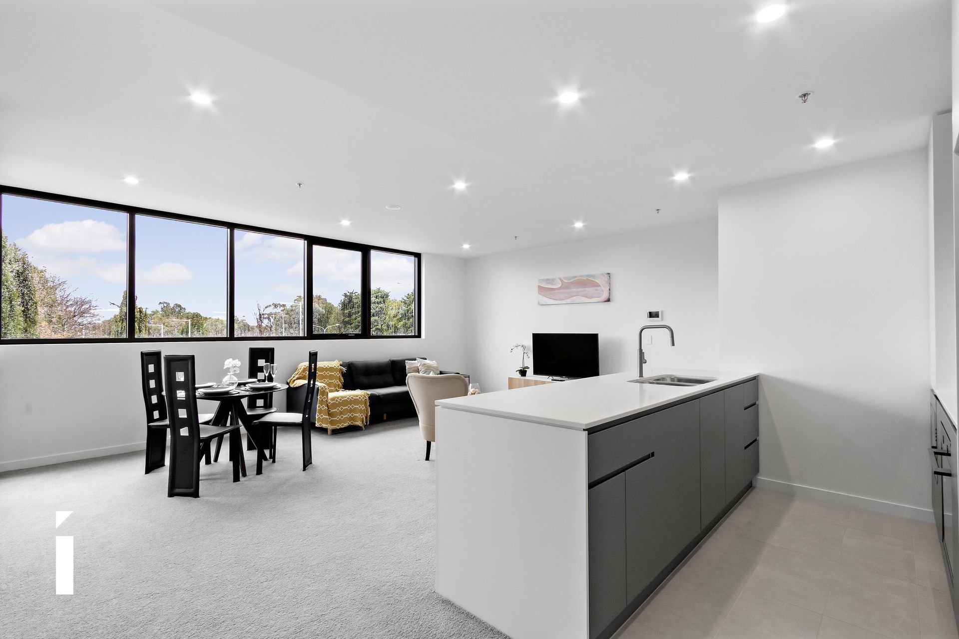 Photo of 102/104 Easty Street, Phillip, 2606