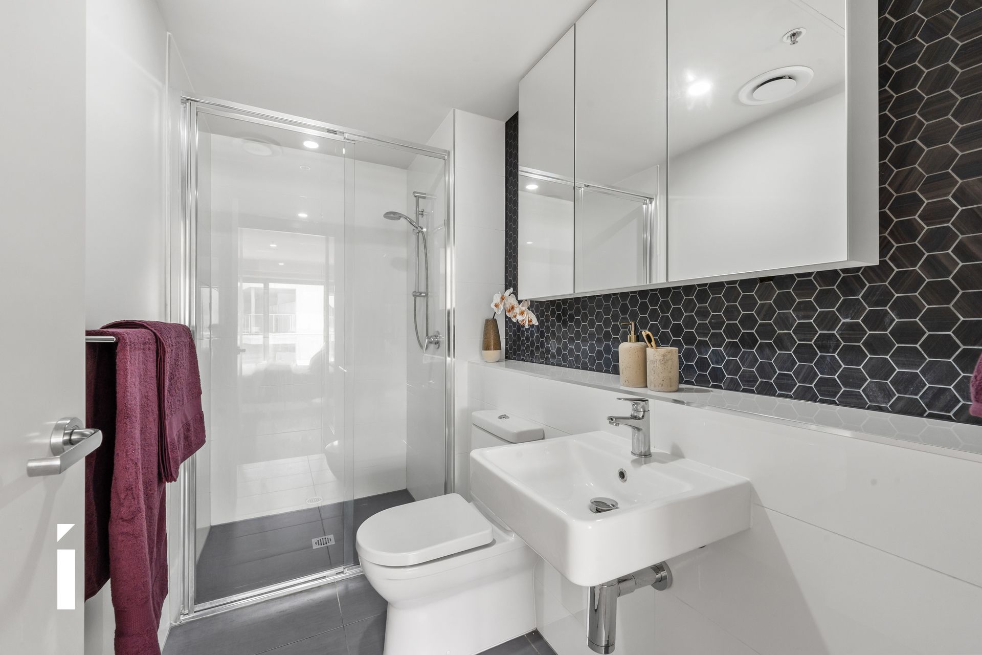 Photo of 184/325 Anketell Street, Greenway, 2900