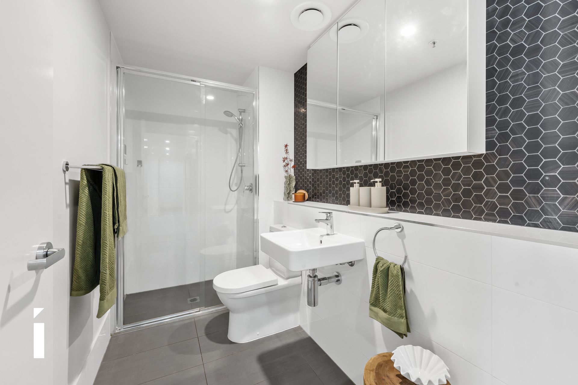 Photo of 184/325 Anketell Street, Greenway, 2900