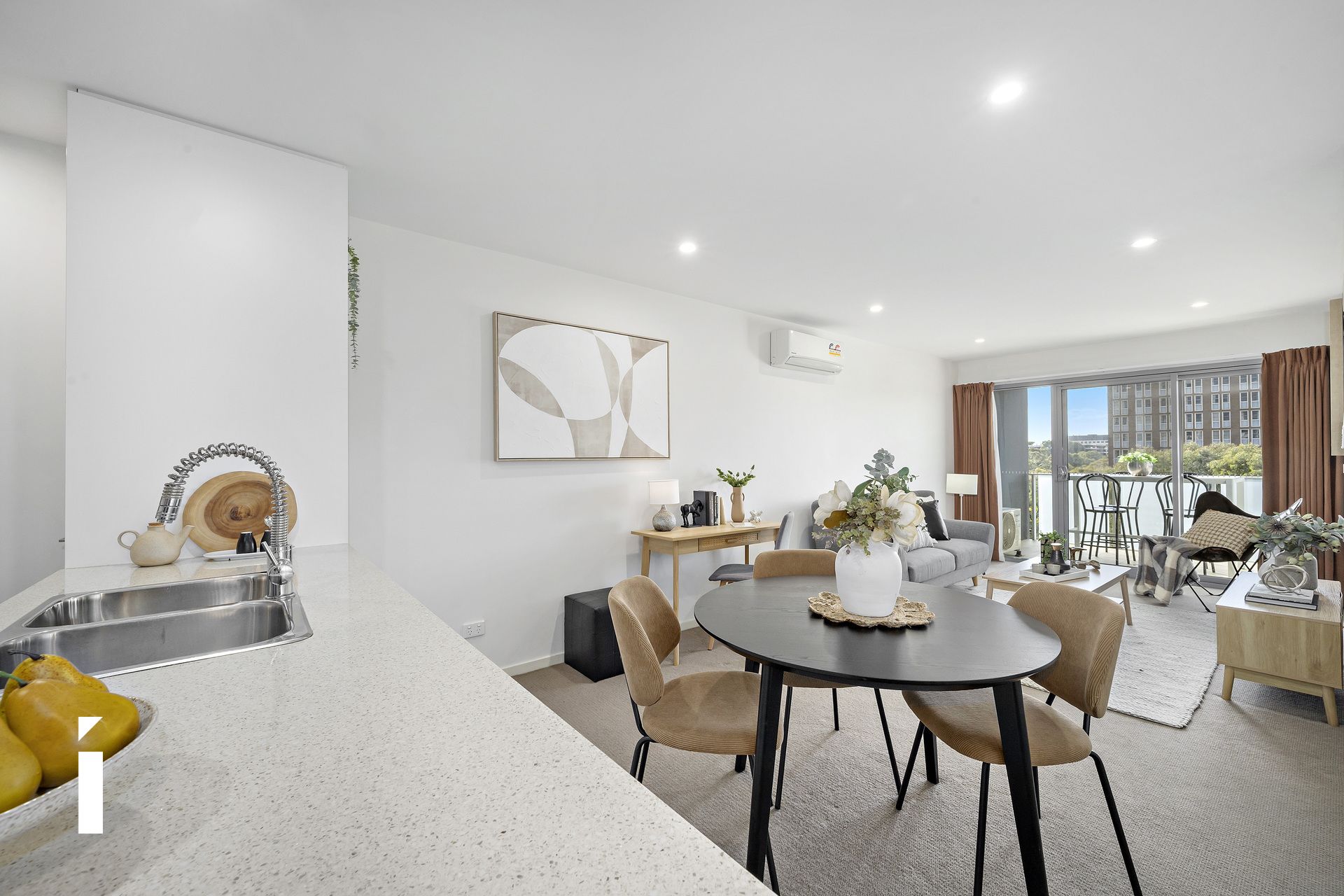Photo of 89/10 Ipima Street, Braddon, 2612