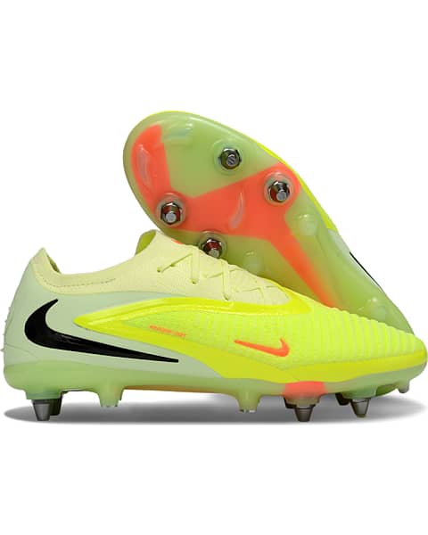 Nike Phantom