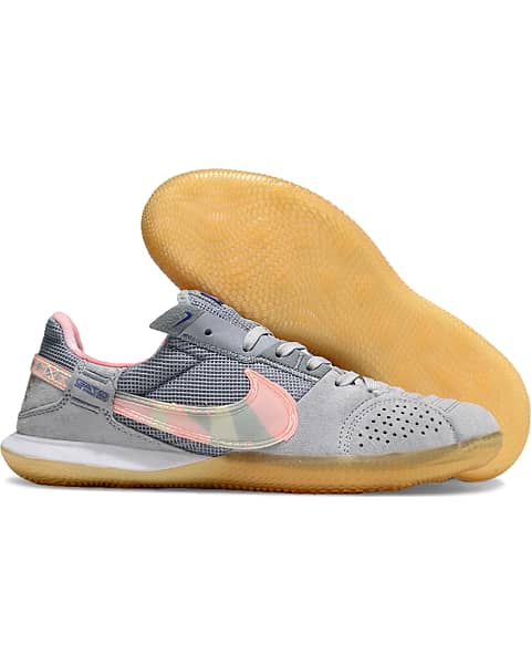 Nike Gato