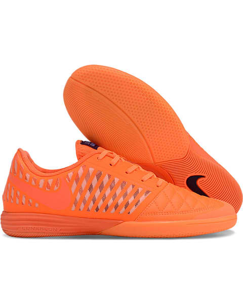 Nike Gato