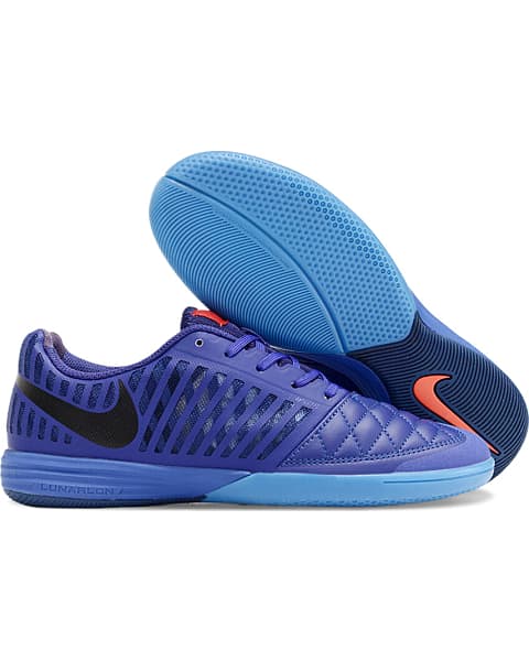 Nike Gato