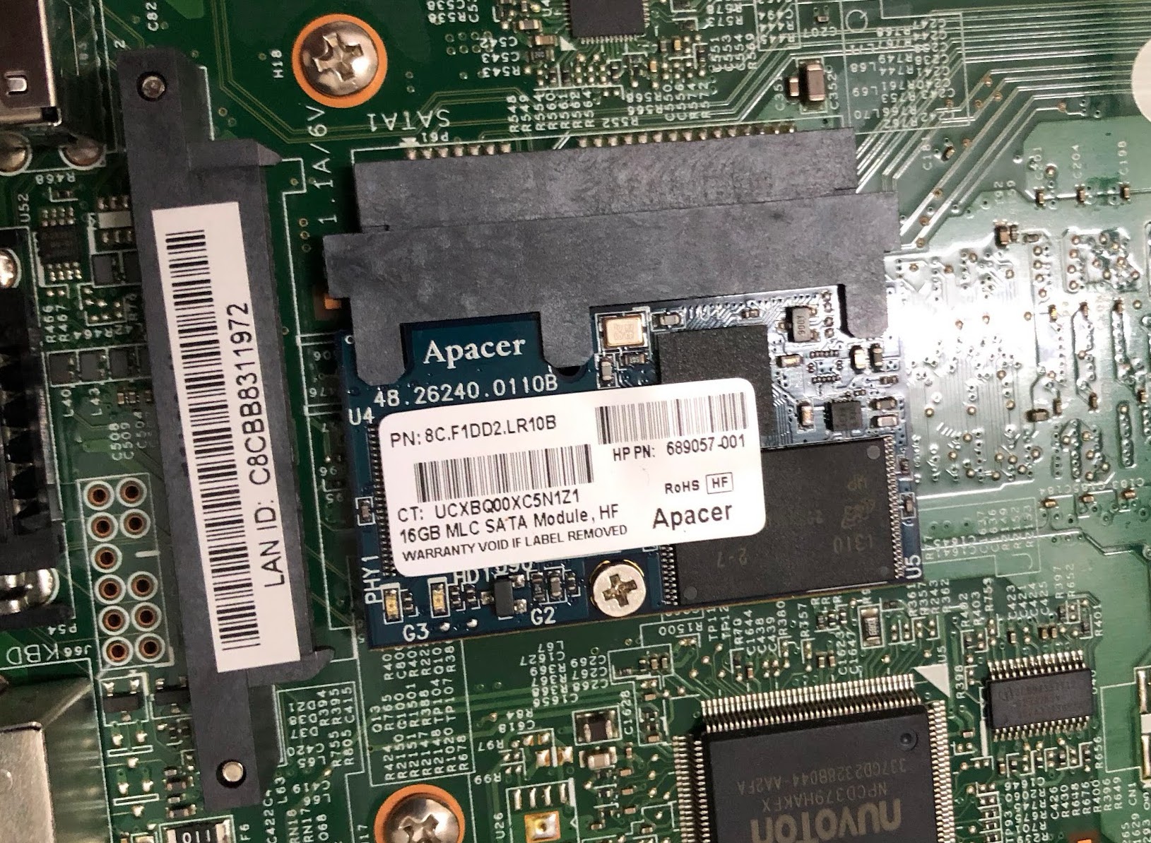 16 GB Flash