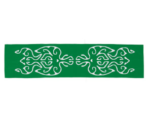 T faifai p 'oti table runner