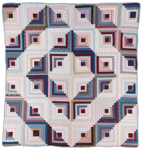 Log Cabin – Barn Raising Quilt Photo