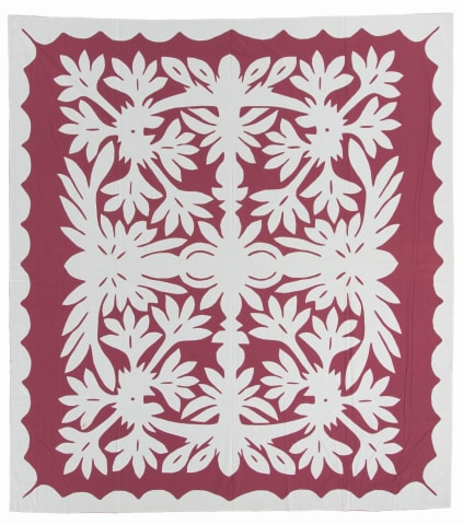 Tīfaifai quilt photo showing a red and white pattern from French Polynesia