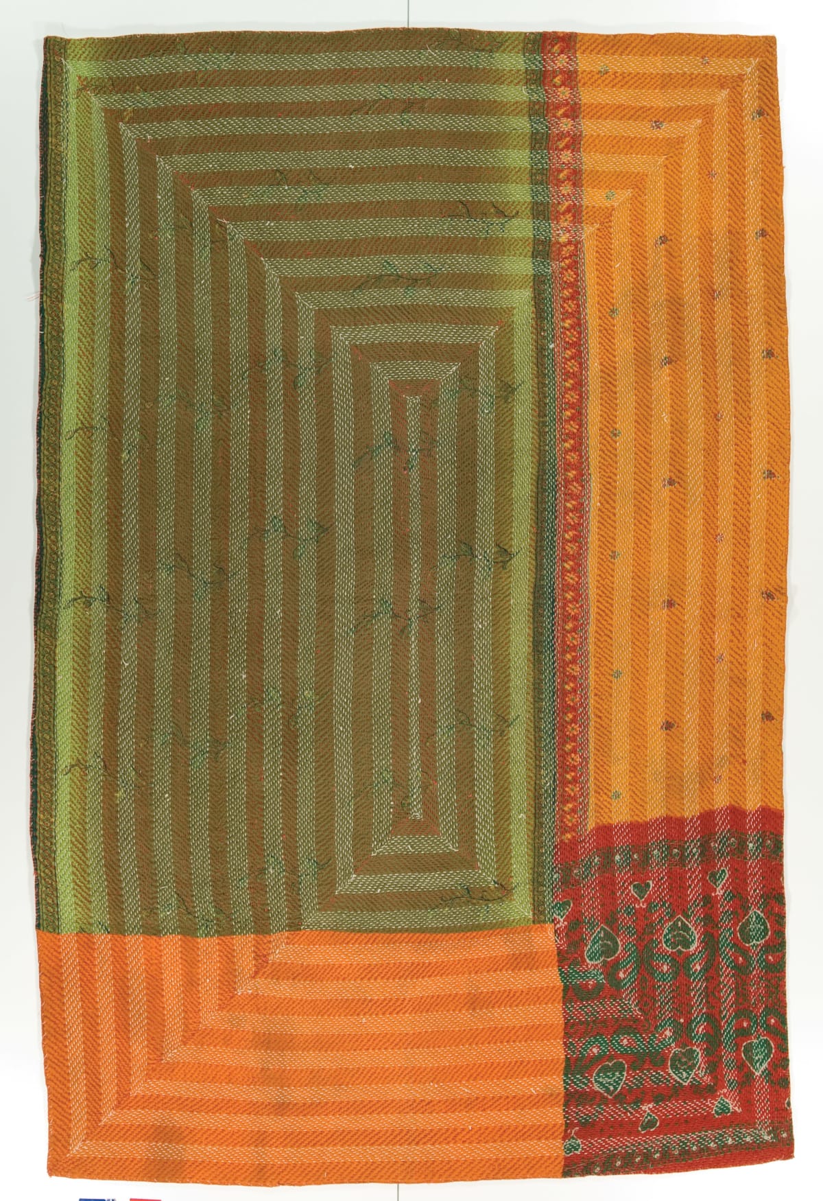 Sujani | International Quilt Museum - Lincoln, NE