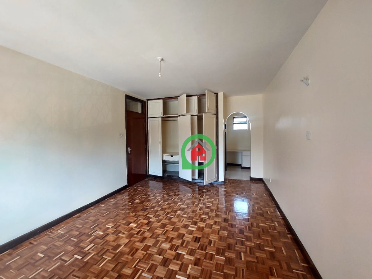 Three bedroom apartment to let in Kilimani