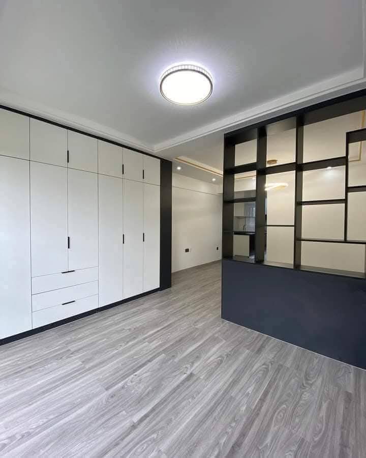 Unique modern lovely decent clean lovely bedsitter is ready for occupation on Ngong Road behind the Greenhouse Mall 