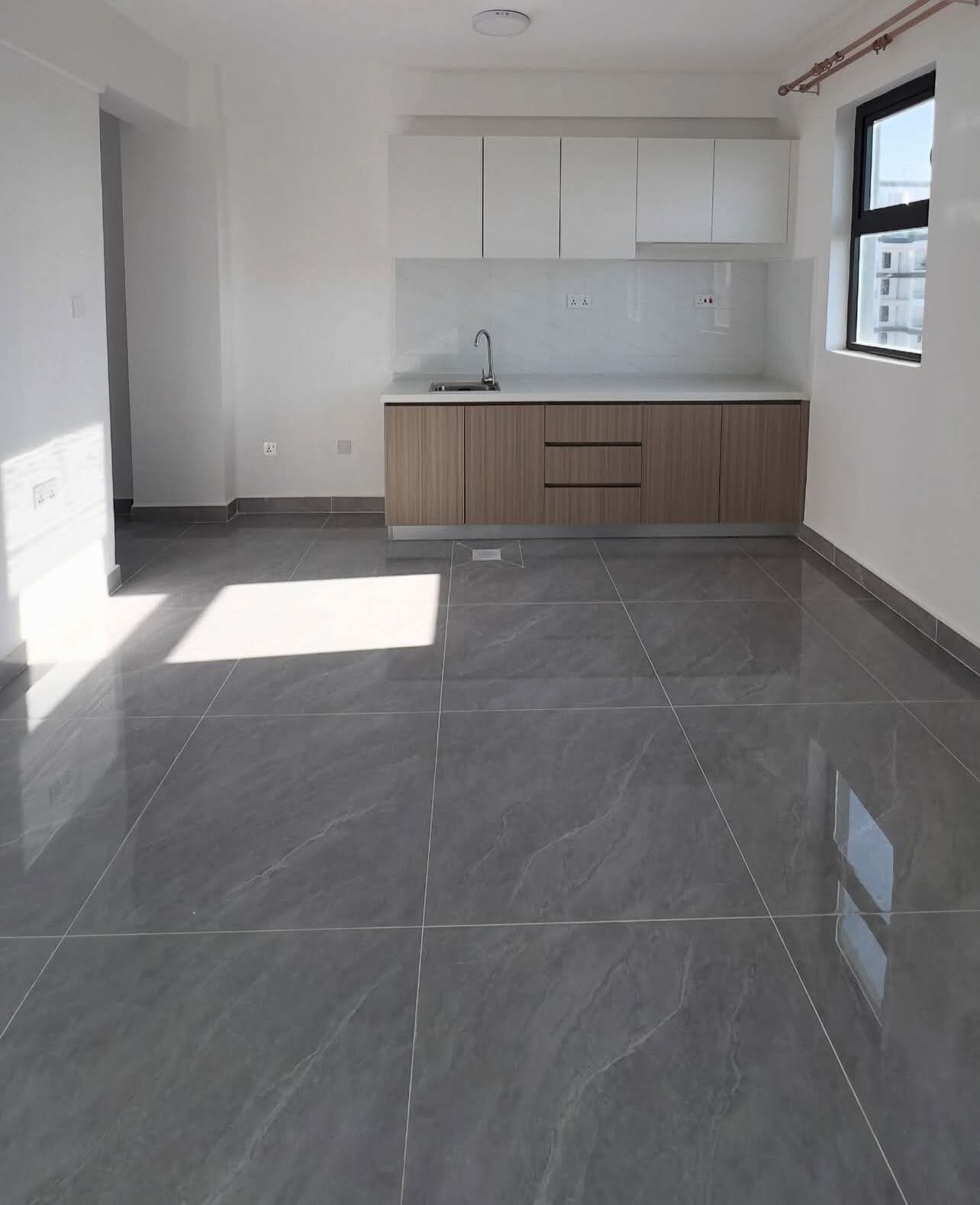 Neat unique lovely decent clean very beautiful bedsitter is ready for occupation at Roysambu 