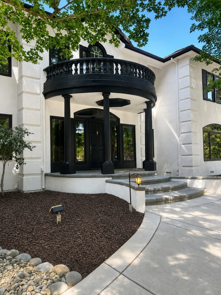 Front elevation, Placer Canyon estate, Loomis, California