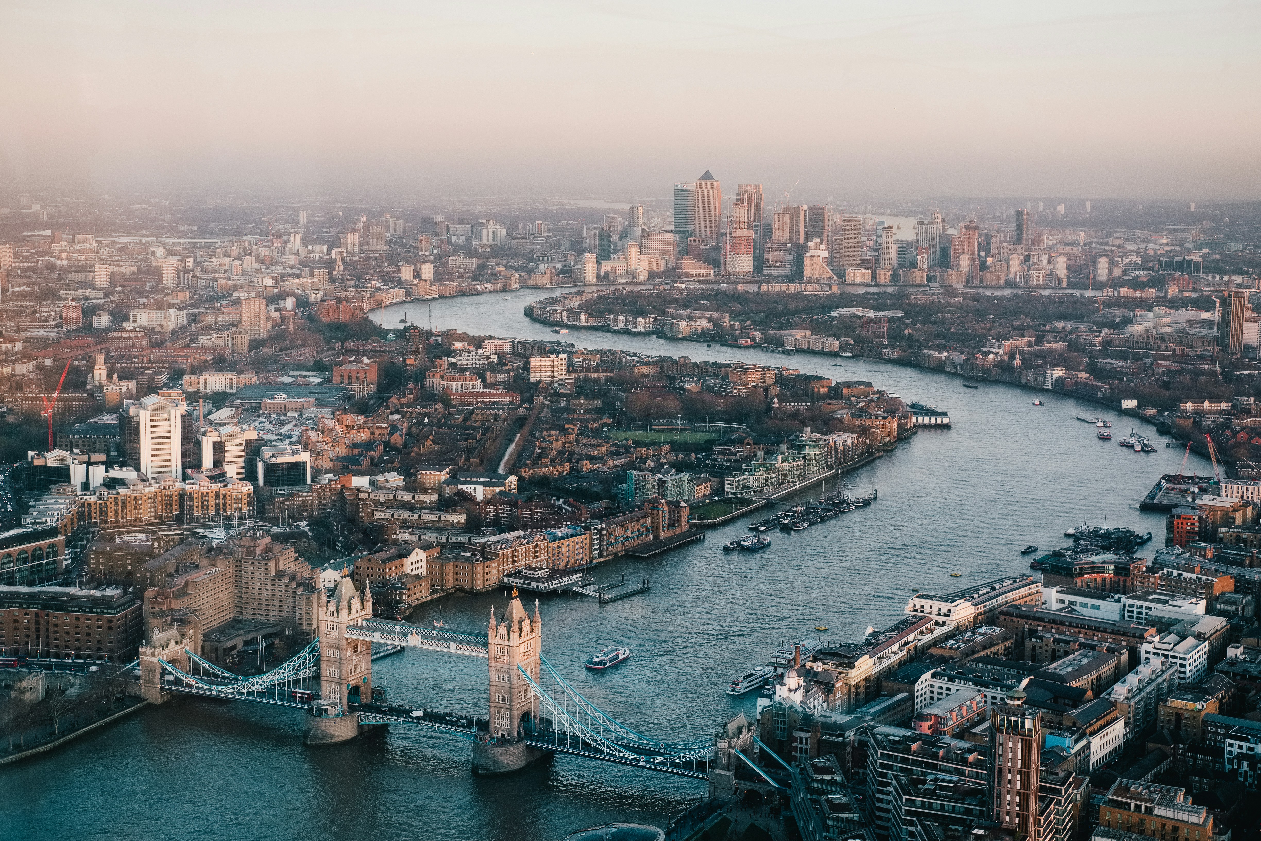 London skyline at night
