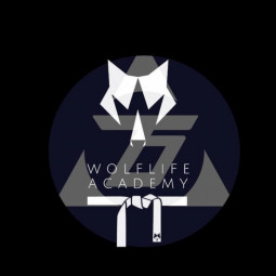 WOLFLIFE ACADEMY logo