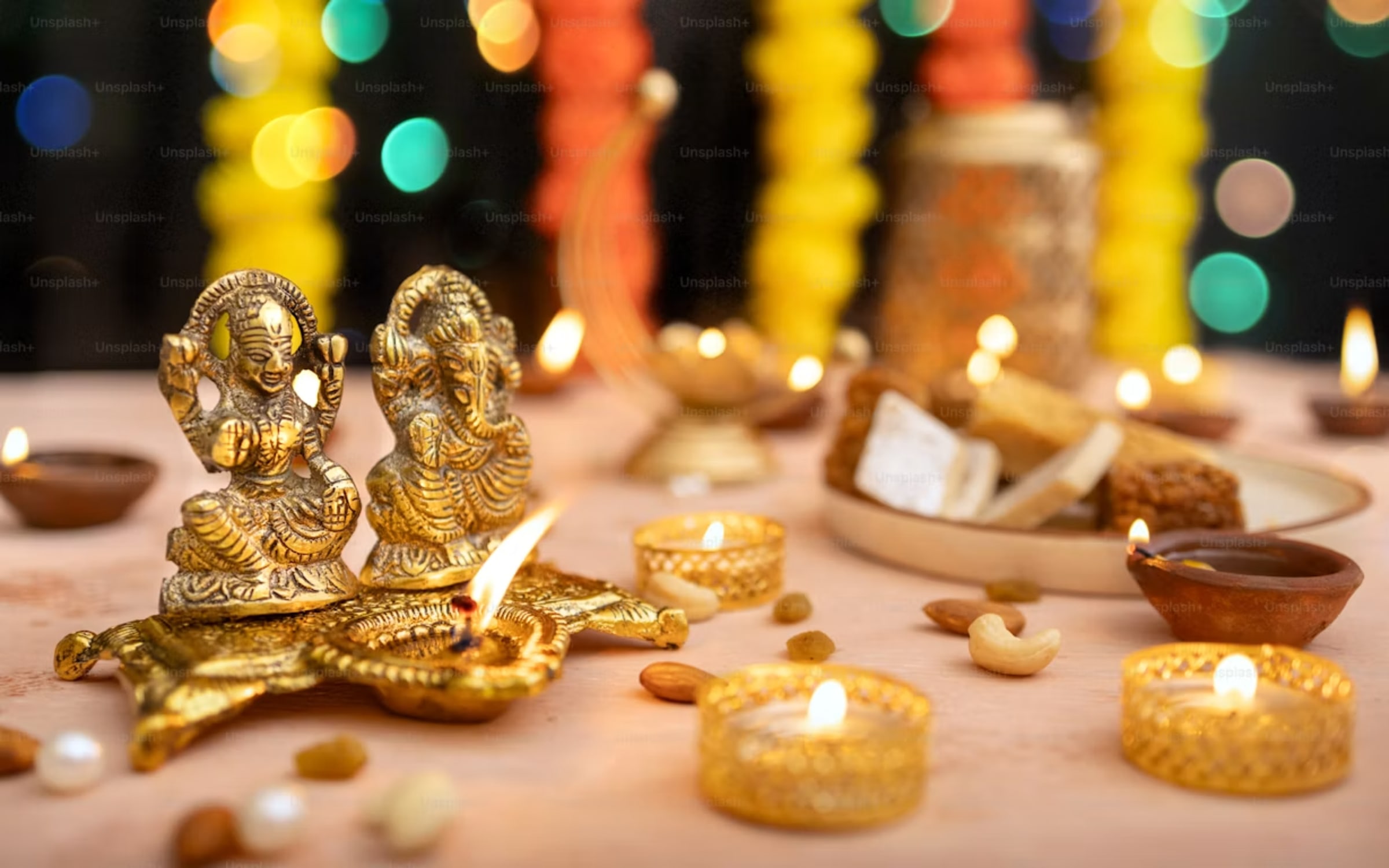 Festivals of India: Experience the Colours of Holi and the Lights of Diwali