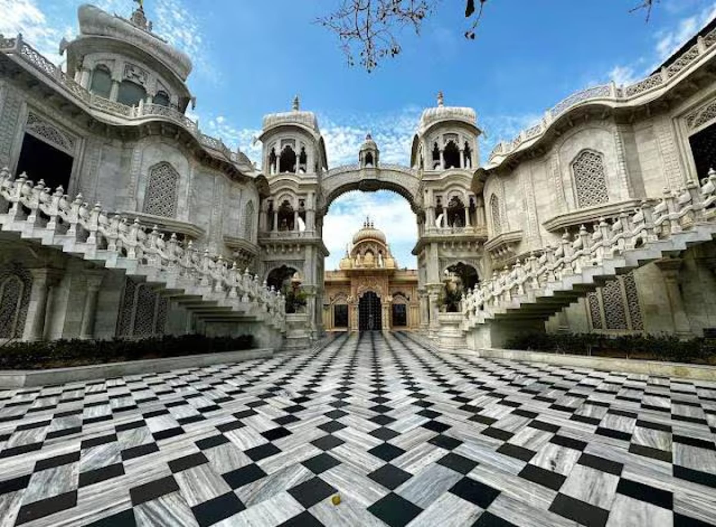 ISKCON Krishna Balaram Mandir