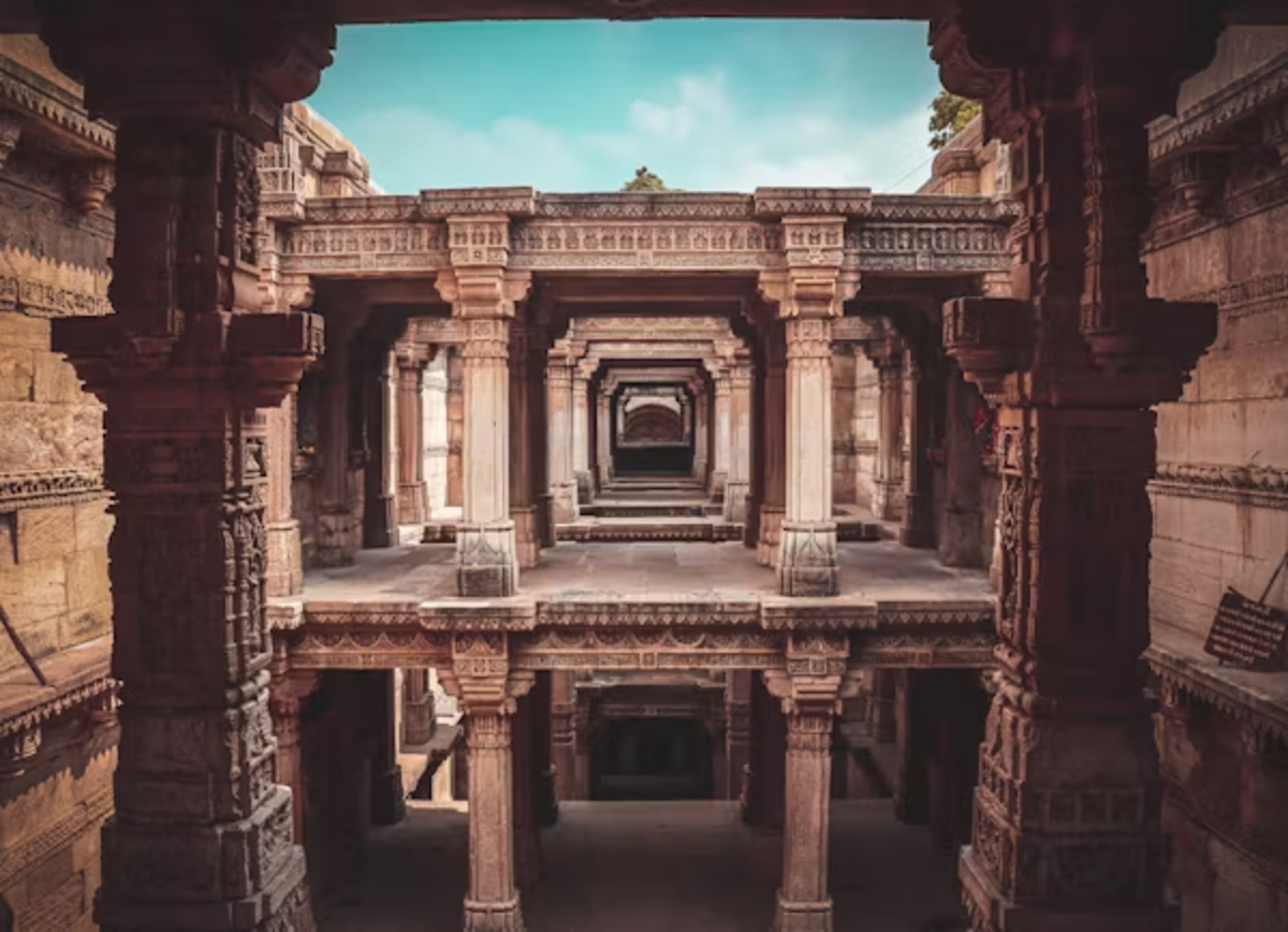 Adalaj Stepwell